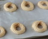 A picture of step 8 of French Cruller Donuts.