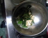 சுண்ட வத்தல் தோசை மற்றும் கறிவேப்பிலை முந்திரி சட்னி (Sunda vaththal dosai recipe in tamil) ரெசிபி ஸ்டேப் 4 புகைப்படம்