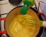 Une image de l'étape 5 de Sauce Hollandaise.