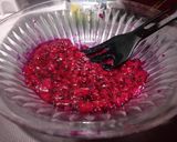 Foto langkah ke 3 dari resep Creamy Pitaya Pasta (spaghetti krim buah naga).