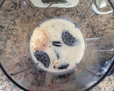 Foto del paso 2 de la receta: Batido de oreo con sólo 3 ingredientes
