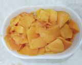 Foto langkah ke 1 dari resep Sorbet Mangga Topping Strawberry.