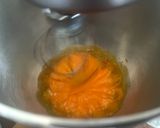 A picture of step 2 of Glacé au Nièr Beurre - Jersey black butter ice cream.