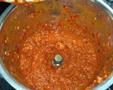 A picture of step 2 of Schezwan Chutney.