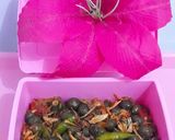 Foto langkah ke 5 dari resep Leunca Tumis Oncom.