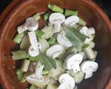Foto del paso 2 de la receta: Merluza con calamar al horno fit