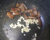 รูปขั้นตอนการทำที่ 1 ของ เบบี้บล็อคโครี่ผัดหมูแดดเดียว