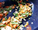Une image de l'étape 2 de Samoussas aux légumes et bœuf en cocotte.
