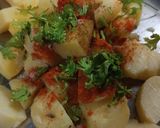 A picture of step 13 of Aloo ki Jalebi with aloo chaat.