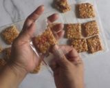 Foto langkah ke 8 dari resep Enting Enting Kacang Wijen.