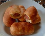 Foto langkah ke 8 dari resep Roti goreng sosis.