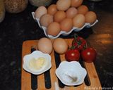 A picture of step 8 of Persian style tomato omelette.