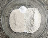 Foto del paso 4 de la receta: Budín de banana con cáscara y todo 🍌