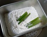 Foto langkah ke 1 dari resep Kue Dongkal Khas Betawi.