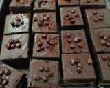 Foto langkah ke 5 dari resep Eggless Chocolate Cake.