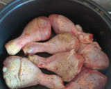 Foto del paso 2 de la receta: Pollo en salsa campestre