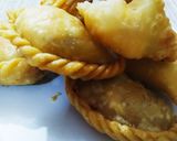 गुझिया (Gujia recipe in hindi) रेसिपी चरण 4 फोटो