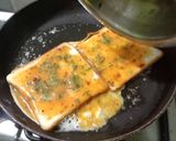चीझी ऑम्लेट ब्रेड (cheese omelette bread recipe in marathi) रेसिपी स्टेप 4 फोटो 