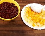A picture of step 1 of Chana Chaat - #cookpadramadan.