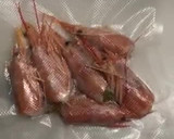 Foto del paso 2 de la receta: Gambas cocidas, para una tapa