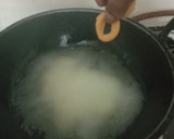 மொறு மொறு ரிங் முறுக்கு(ring murukku recipe in tamil) ரெசிபி ஸ்டேப் 9 புகைப்படம்