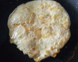 A picture of step 5 of Indian Aloo paratha.