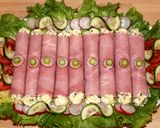 Sajtkrémes sonkatekercs recept fázis 7 fotója
