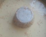 A picture of step 4 of Tahini and Sesame Cake.