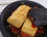 Foto langkah ke 3 dari resep Sambel Tahu Bejek.