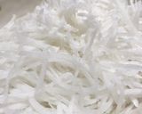 Hình bước làm 1 của món Salad cải trắng