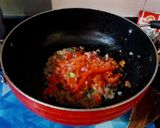A picture of step 2 of Murg Tariwala.