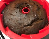 Foto del passaggio 6 della ricetta Ciambella autunnale cachi-ciock 🍑🍫