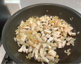 Foto del paso 2 de la receta: Guisantes con pollo y beicon