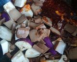 Gambar langkah 2 resipi Sambal Kering Sotong Tin dan Terung.