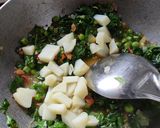 A picture of step 4 of Lunch Platter (Methi Aloo Matar Sabzi)!!.