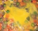 صورة لخطوة 3 من وصفة رز صيني مقلي🍚🥢
