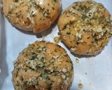 Foto langkah ke 7 dari resep Garlic Cheese Bread.