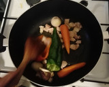 Foto del paso 1 de la receta: Lentejas con panceta y bacon