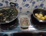 Foto langkah ke 2 dari resep Kerang Hijau, Udang Saos Padang.