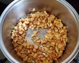 A picture of step 3 of Apple Pie Baked Beans.