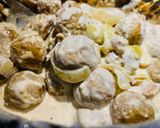 A picture of step 3 of Crockpot Alfredo Italian Meatballs.