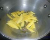 A picture of step 3 of Totapuri Mango Catla Fish Curry.