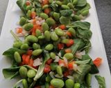 Foto del paso 8 de la receta: Ensalada de edamame con vieiras y mayonesa picante de su coral