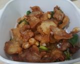 รูปขั้นตอนการทำที่ 4 ของ หมูสไลด์ทอดใบมะกรูด🥓🍀