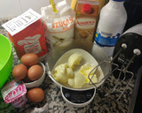 Foto del paso 1 de la receta: Bizcocho de leche caliente