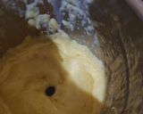 A picture of step 2 of Mango shake.