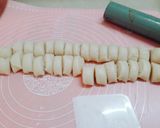 Hình bước làm 3 của món Bánh quai vạc nhân dừa