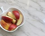 A picture of step 1 of Apple Pomegranate Smoothie.