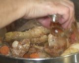 Foto del paso 4 de la receta Pollo y conejo rustidos con setas