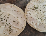 Foto del paso 2 de la receta: Canapés con aguacate y lluvia de nachos